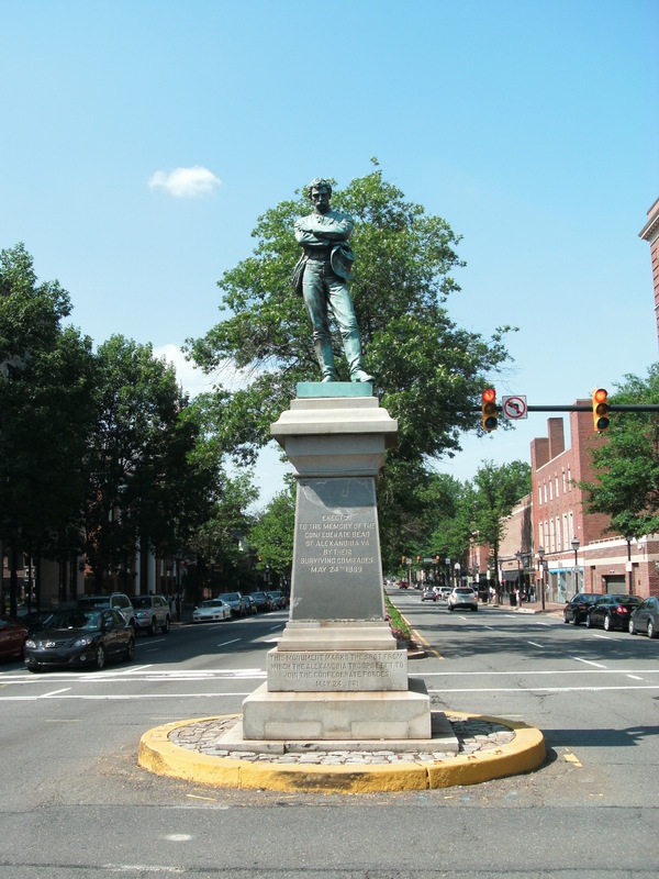 5_The_Appomatox_Statue-1.jpg