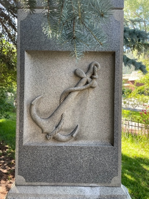 Civil_War_Colorado_-_Aspen_Civil_War_Statue__Aspen__Colorado_-_Image_2.jpg