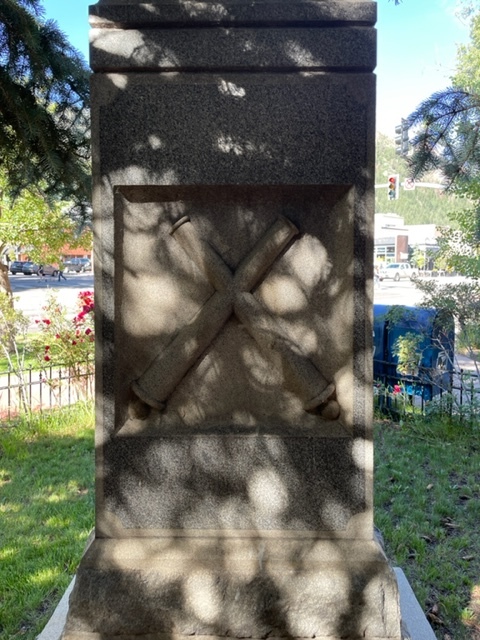 Civil_War_Colorado_-_Aspen_Civil_War_Statue__Aspen__Colorado_-_Image_3.jpg