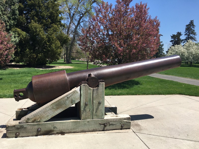 Civil_War_Colorado_-_Navy_Parrott_Cannon__Denver__Colorado_-_Image_1.jpeg