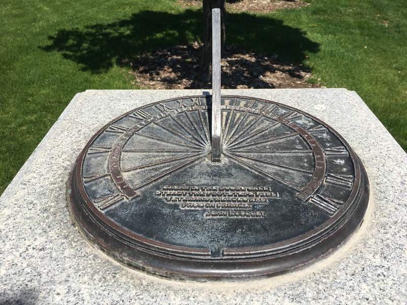 Civil_War_Colorado_-_Civil_War_Memorial_Sundial__Denver__Colorado_-_Image_3.jpeg